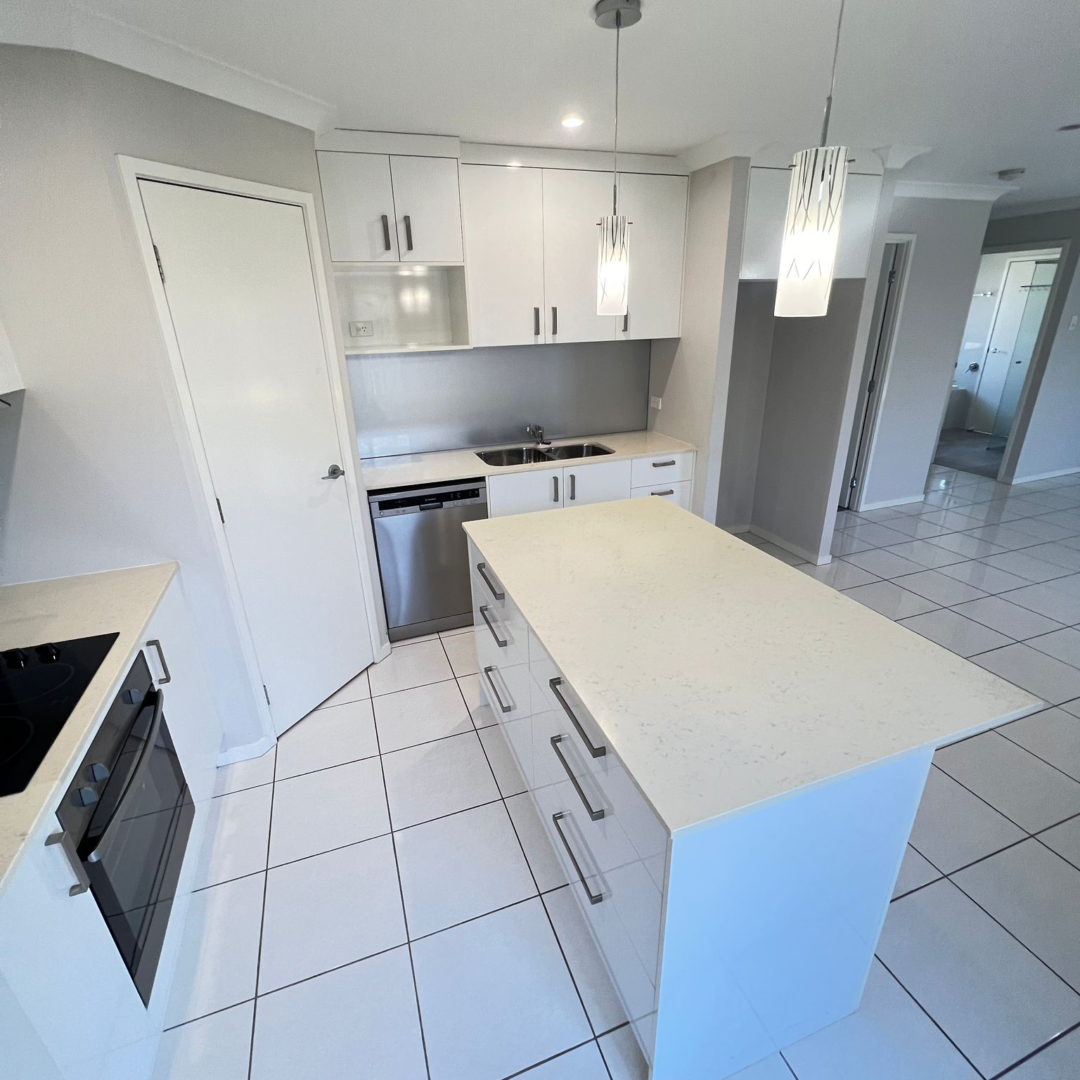 Comprehensive End-of-Lease Cleaning Services